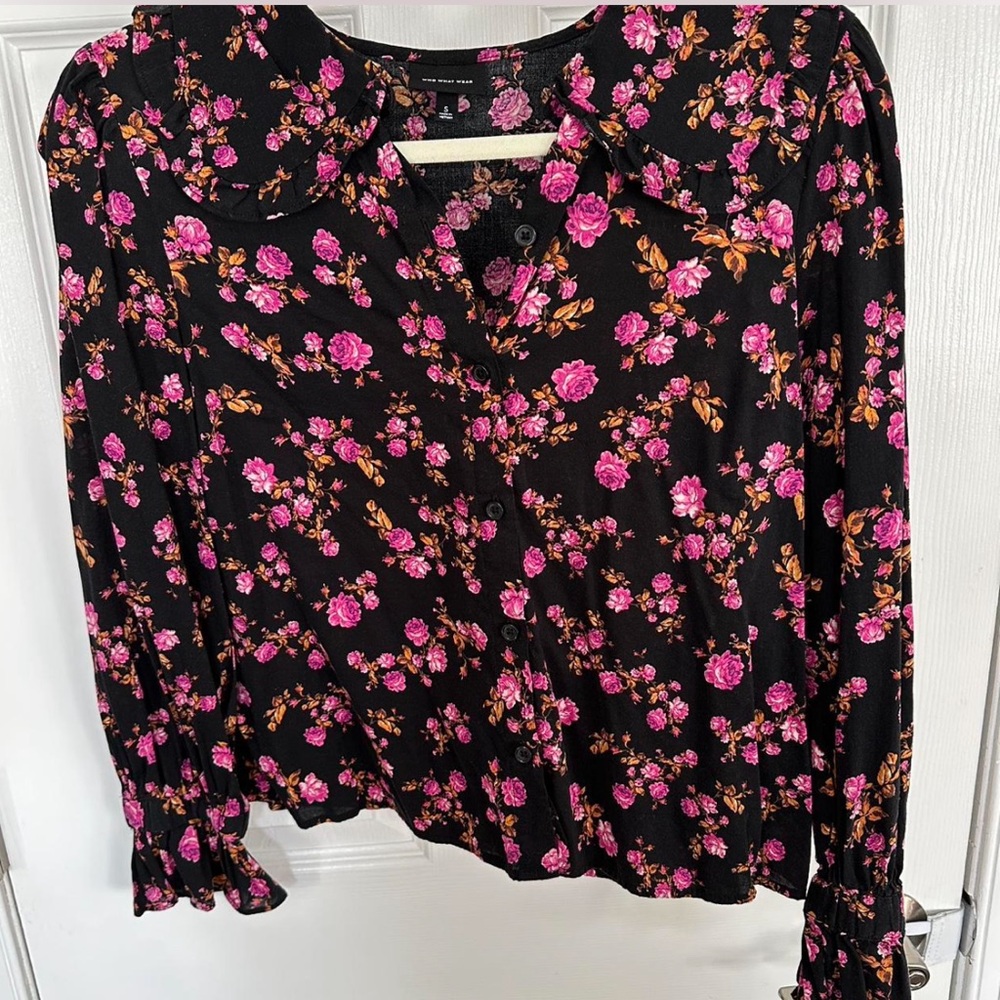 Who What Wear Black and Pink Floral Blouse